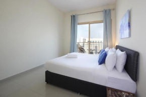 RH- Bright 1BR in JVC, near Circle mall
